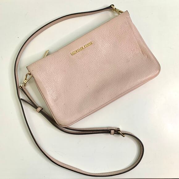 Michael Kors Handbags - Michael Michael Kors Large Triple Gusset Jet Set Pebbled Leather Crossbody